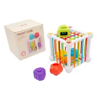 Cubo Con Bandas Elásticas Y Figuras